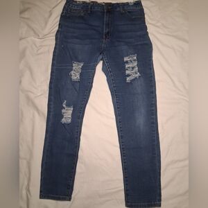 Stylish Distressed Straight Leg Jeans